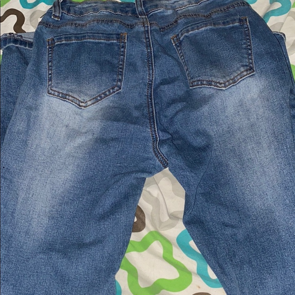 Jeans - Picture 3 of 3